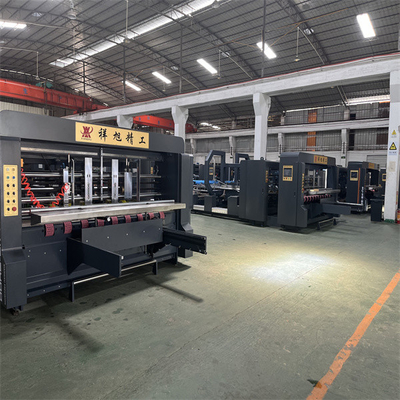 Warna yang disesuaikan Automatic Folder Gluer Stitcher Operasi Mudah Menghemat Daya